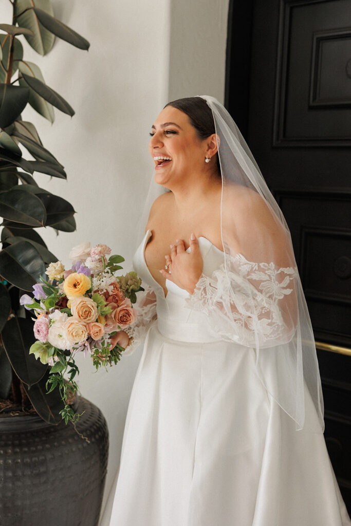 all smiles with this bride! 