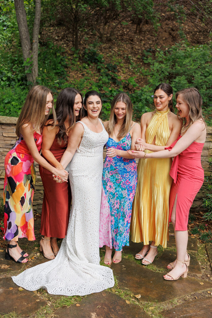 bride with her girlfriends 
